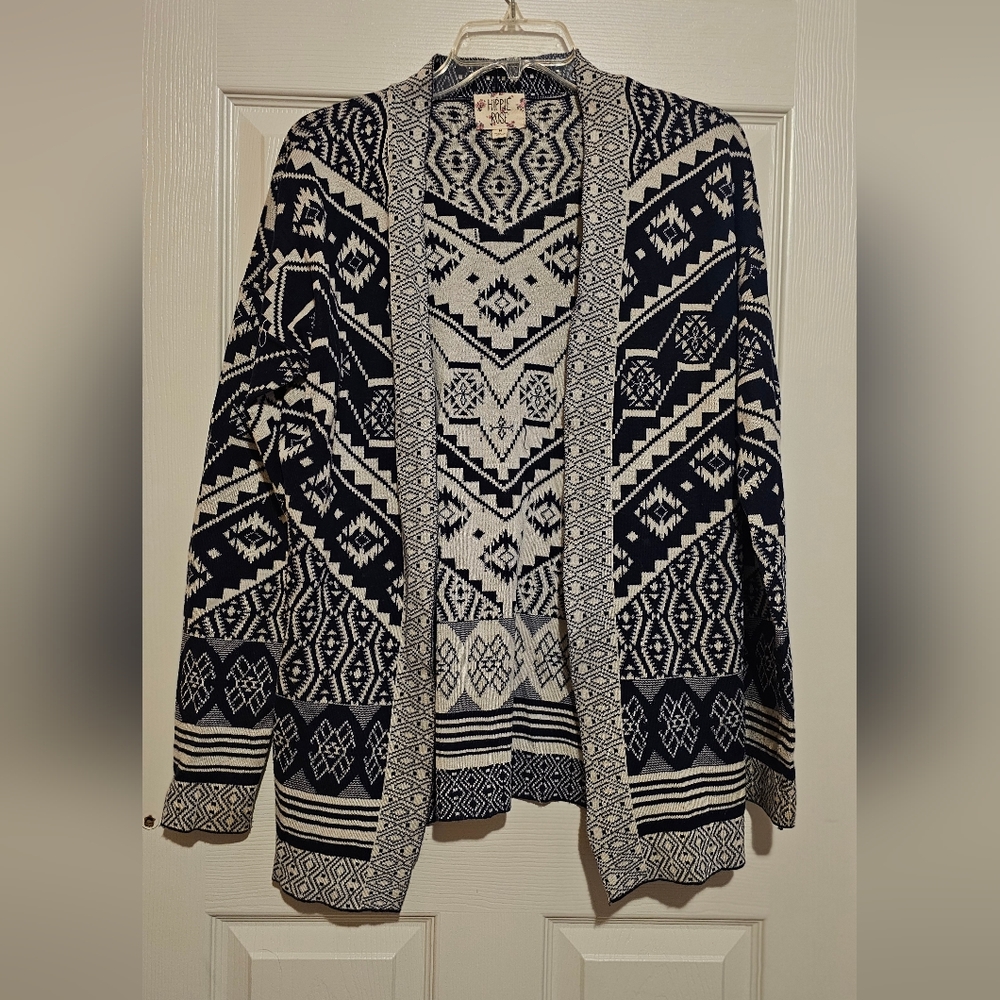 Hippie Rose Black and White Southwestern Print Cardigan sz M